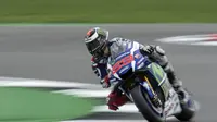 Lorenzo Start Terdepan di MotoGP San Marino, Rossi Kedua