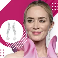Emily Blunt Pakai Anting Rp 900 Juta Rancangan Pemuda Yogyakarta