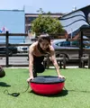 Core yang terlatih dapat membantu menjaga keseimbangan, postur, dan kontrol tubuh saat melakukan berbagai gerakan sehari-hari. (Foto/Dok: Pexels)