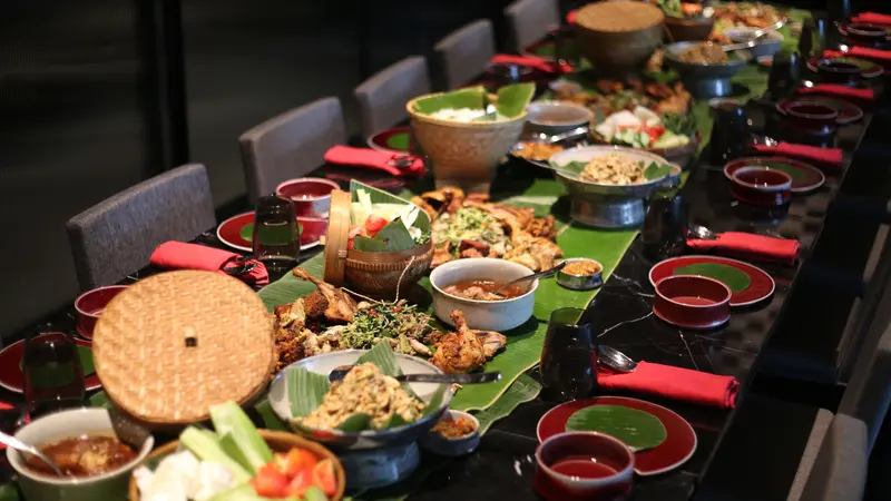 Kenikmatan Berbuka dengan Menu Ramadhan Istimewa di Hotel Bintang Lima