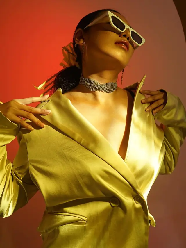 Totalitas Perankan ART, Ini 6 Potret Lala Choo saat Tampil Glamor