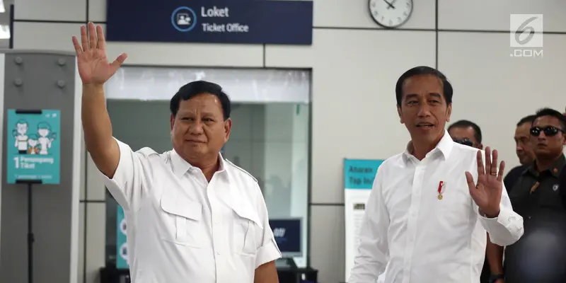 Keakraban Jokowi dan Prabowo Saat Bertemu di Stasiun MRT Lebak Bulus