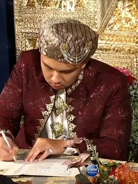 (Instagram/thebridestory)