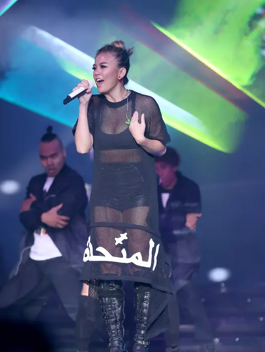 Selain Agnez, beberapa artis papan atas turut memeriahkan konser yang disiarkan sercara langsung tersebut. (Andy Masela/Bintang.com)