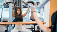 7 Tips Menikmati Olahraga di Gym Tanpa Terasa Memberatkan, Ulasan Pegiat Kebugaran