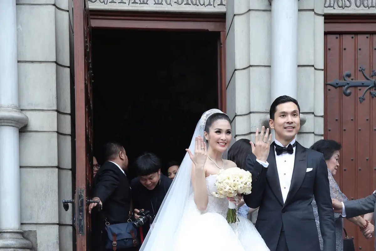[Bintang] Harvey Moeis dan Sandra Dewi