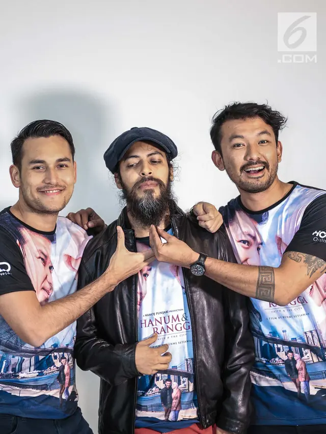 Artis Rio Dewanto (kanan), Arifin Putra (kiri), dan Alex Abbad (tengah). (Liputan6.com/Faizal Fanani)