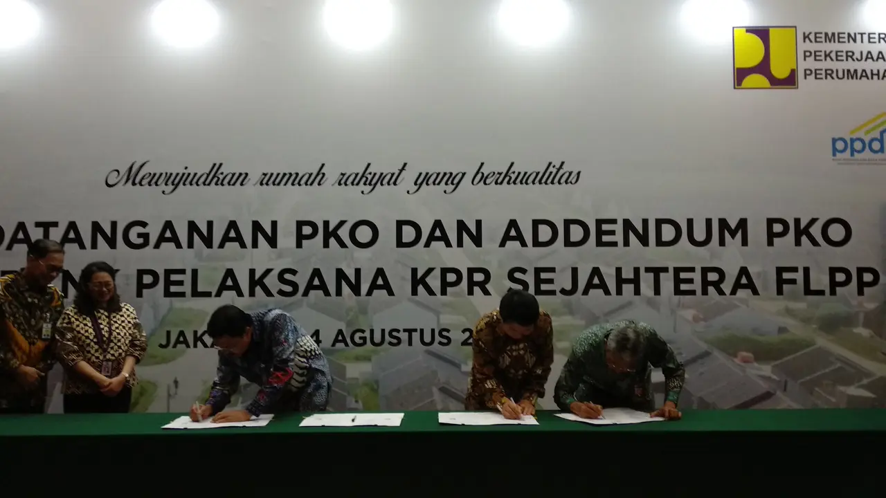 Kementerian PUPR Jalin Kerjasama dengan 39 Bank Pelaksana Salurkan Dana FLPP (Liputan6.com/Maulandy Rizki Bayu Kencana)