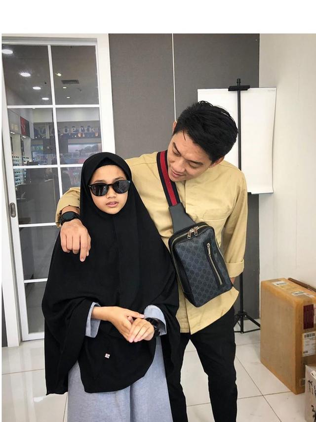 Potret Kedekatan 7 Vokalis Band dengan Anak Perempuannya, Jarang Terekspos