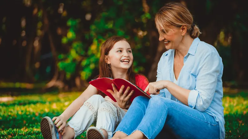 Cara Mengajari Anak Membaca (sumber: iStockphoto)