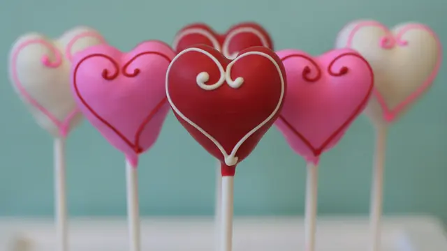Heart Cake Pop (Foto: Flickr/Sweet Lauren Cakes)