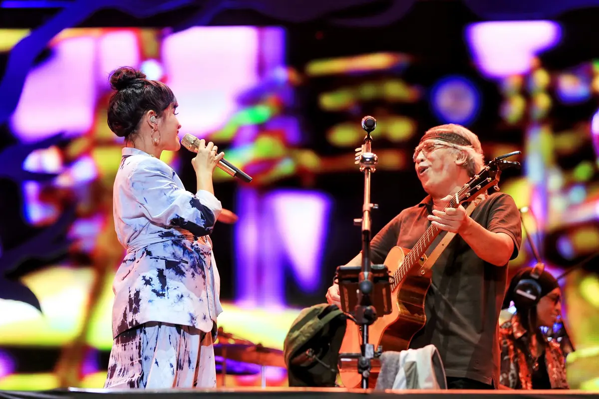 [Bintang] Andien - Iwan Fals