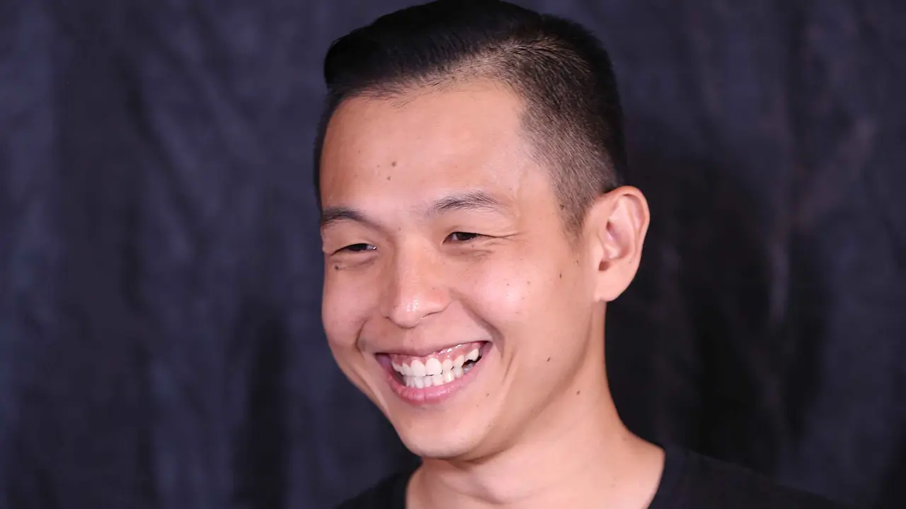 [Bintang] Ernest Prakasa