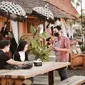 Suasana di Sejagat Art Resto, Sidoarjo. (Dok: Instagram @sajagat1 https://www.instagram.com/p/CfWKoyePVGP/?igshid=YmMyMTA2M2Y= / Elly Purnama)