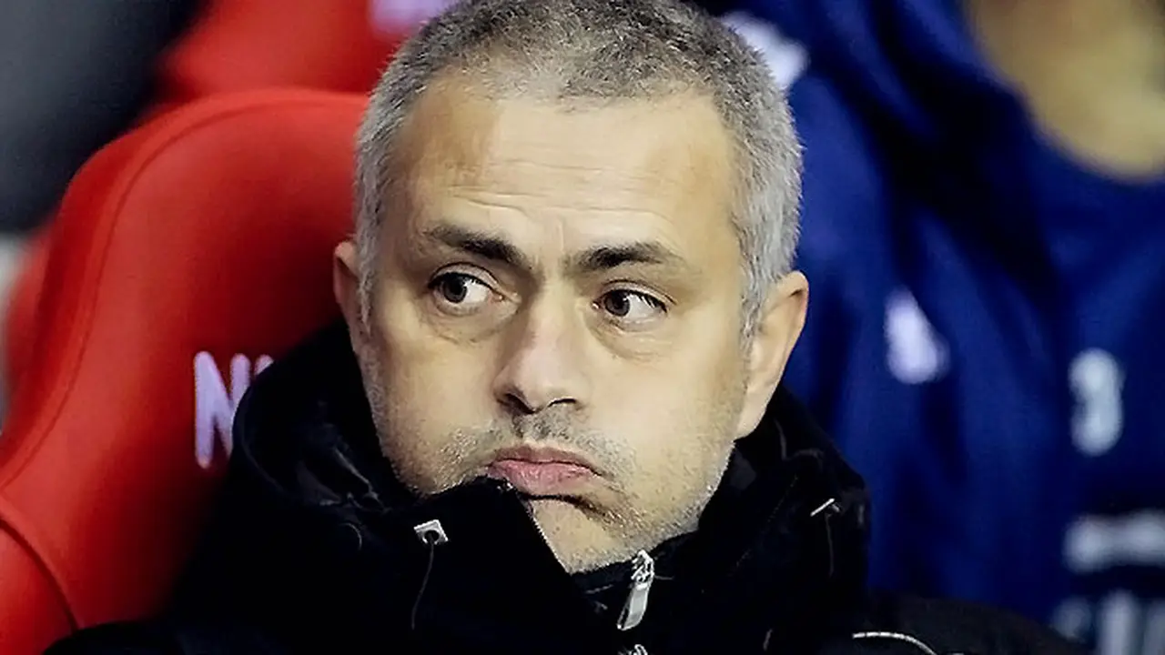 mourinho-bahaya-131208b.jpg