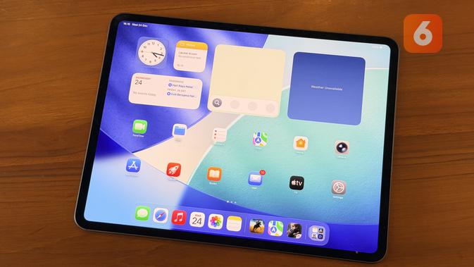 Layar 13 inci iPad Pro M5. (Liputan6.com/ Yuslianson)