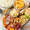 Ilustrasi makanan cepat saji atau fast food. (iStock)