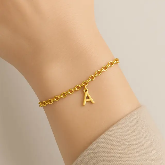 Model Gelang Emas Rantai Kecil yang Anggun