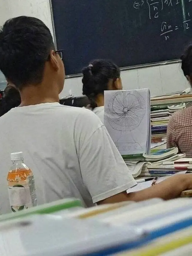 6 Cara Kocak Orang Agar Tidak Kepanasan Ini Bikin Ketawa