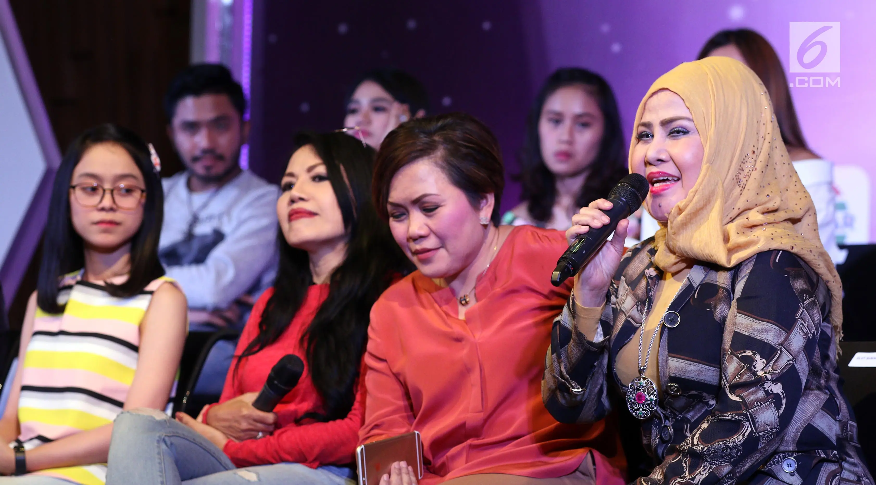 konferensi Pers Program Dangdut terbaru Indosiar ,D'Academy Menggoyang Indonesia 2017 di SCTV Tower, Jakarta, Kamis (7/9) DAMI 2017 akan di semarakkan berbagai penyanyi dangdut dari berbagai generasi pencarian bakat dan diadakan di Lima kota Besar yaitu B