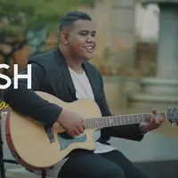 Andmesh tuangkan lirik puitis dalam lagunya Cinta Luar Biasa.