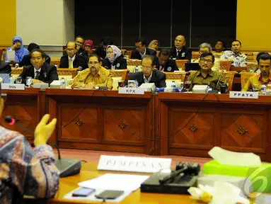 Komisi III DPR RI melakukan rapat terkait anggaran dengan mitra kerjanya, Jakarta, Rabu (3/9/2014) (Liputan6.com/Andrian M Tunay)