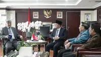 Ketua DPR Malaysia, Datuk Mohamad Ariff Md. Yusof, menemui Zulfikli Hasan di kantor MPR RI.