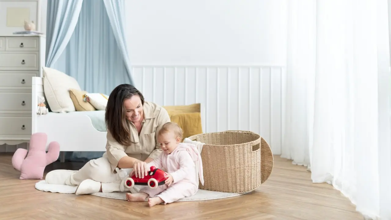 20 Ide Dekorasi Kamar Bayi (photo by freepik.com)