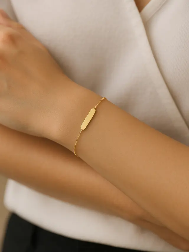 Model Gelang Rantai Kombinasi Plat 2025 (Image by ChatGPT)