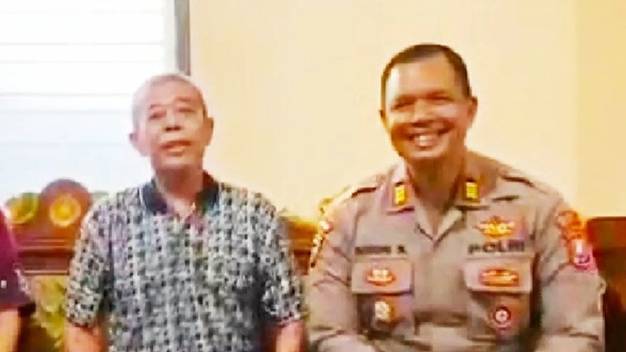 Mantan Ketua DPRD Jatim