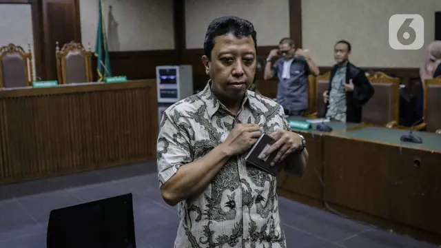 Romahurmuziy Divonis 2 Tahun Penjara