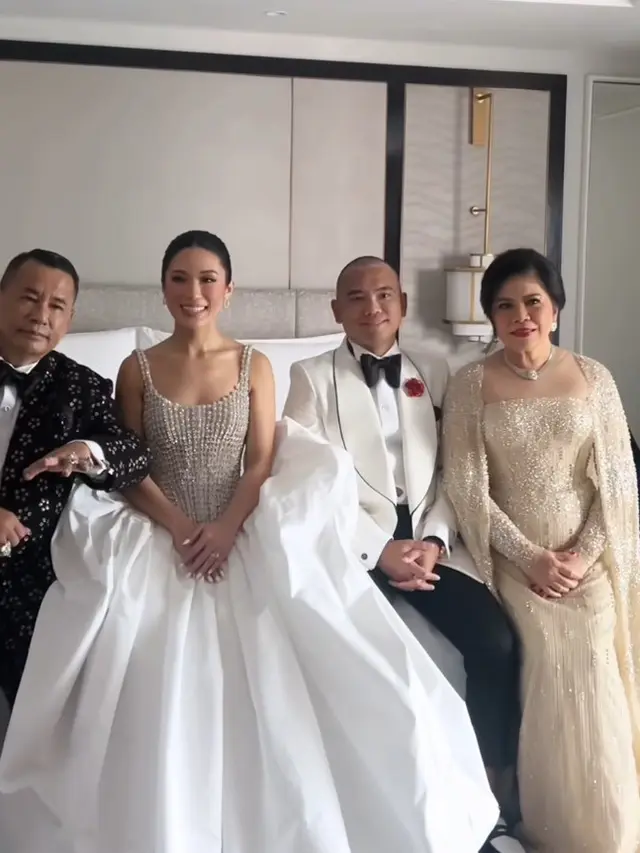 Resepsi pernikahan anak Hotman Paris. [@fcgweddings]