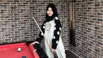 Kenakan jumpsuit warna abu-abu dipadukan dengan inner motif polkadot, penampilan Adiba Khanza ini lucu dan menggemaskan. Hijab warna hitam yang dikenakan cocok dengan jumpsuit dan inner polkadot yang dikenakannya. Gaya berpakaian ala Adiba Khanza ini bisa jadi inspirasi ketika liburan atau hangout. (Liputan6.com/IG/@adiba.knza)