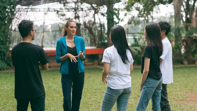 Kunci Nadine Chandrawinata Lanjutkan Perjuangan Kartini di Masa Kini