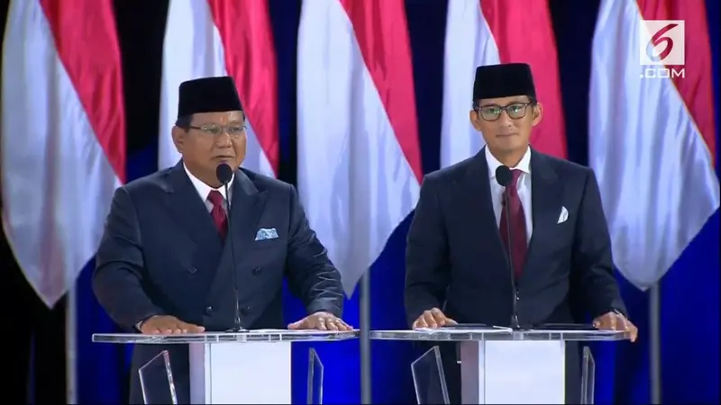 Pasangan Prabowo Subianto-Sandiaga Uno saat Debat Kelima Pilpres 2019. (Liputan6.com)