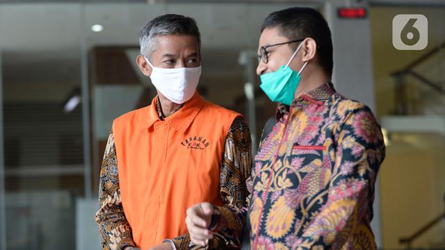 Ekspresi Wahyu Setiawan Usai Jalani Sidang Dakwaan