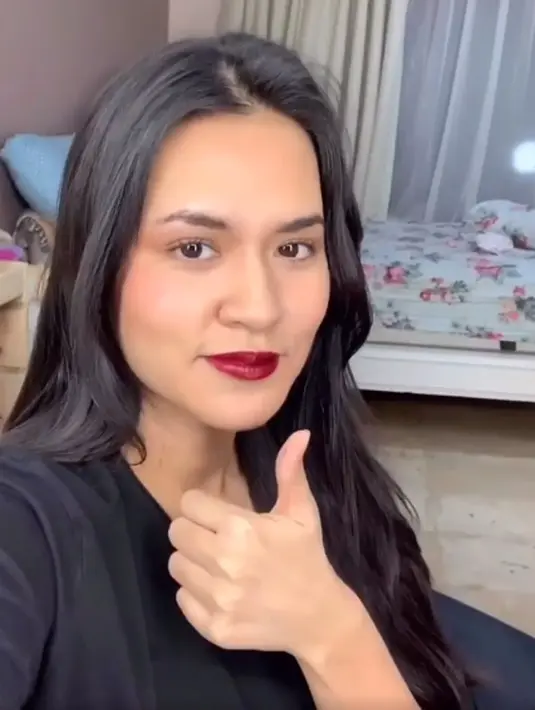 (Instagram/raisa6690)