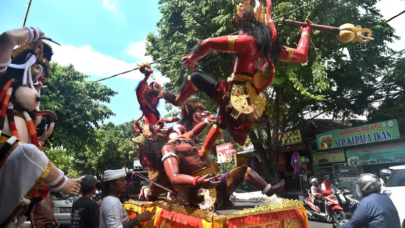 Jelang Perayaan Nyepi, Seniman Sibuk Siapkan Ogoh-Ogoh