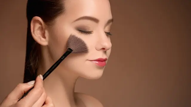 Jenis Brush yang Wajib Dimiliki Biar Makeup Makin Flawless - 6