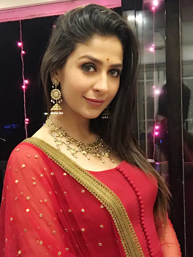 Ingat Pooja Adik Anjali di Kabhi Khushi Kabhi Gham? Ini 6 Potret Terbarunya Bikin Pangling