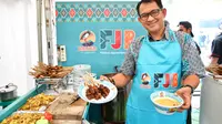 Yayat Supriatna, penerus usaha Sate Kuah Pak H. Diding Jakarta. (dok. panitia FJB 2019/Dinny Mutiah)