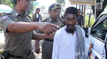 Viral Bermobil, Satpol PP Amankan Pengemis Tanpa Hidung di Bogor