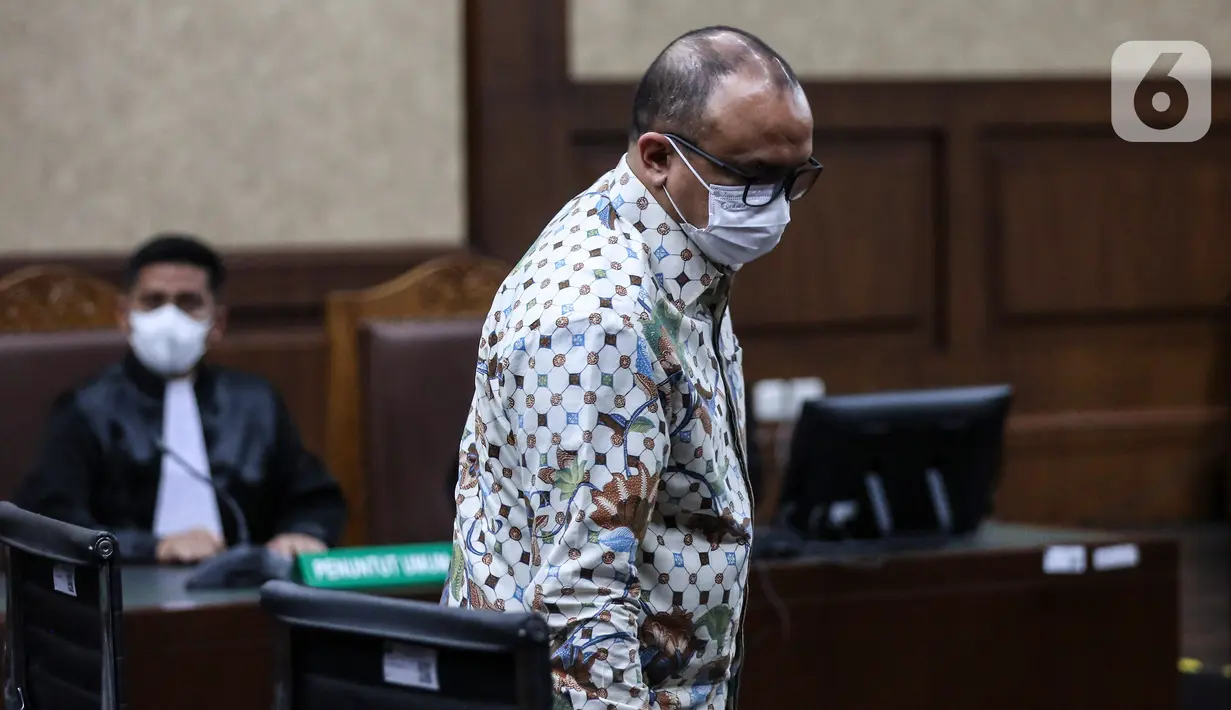 Sedangkan, total kerugian negara akibat kasus korupsi BTS Kominfo ini Rp 8 triliun. (Liputan6.com/Johan Tallo)