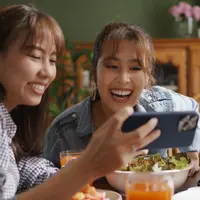 Youniverse App untuk kemudihan berkomunitas/copyright shutterstock