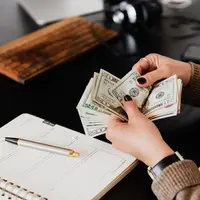 Ilustrasi Mimpi Ditagih Hutang Credit: pexels.com/Karolina