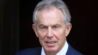 Tony Blair bercerita mengenai pengalamannya selama dua periode menjadi Perdana Menteri di Inggris kepada Jokowi (Abnxcess.com)