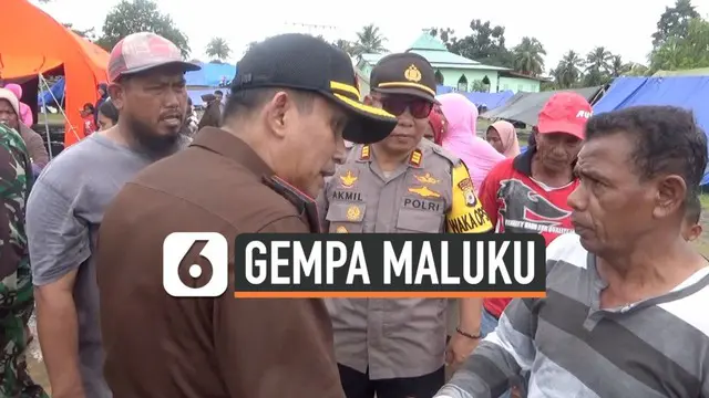 VIDEO: Ricuh Pembagian Bantuan Korban Gempa Maluku