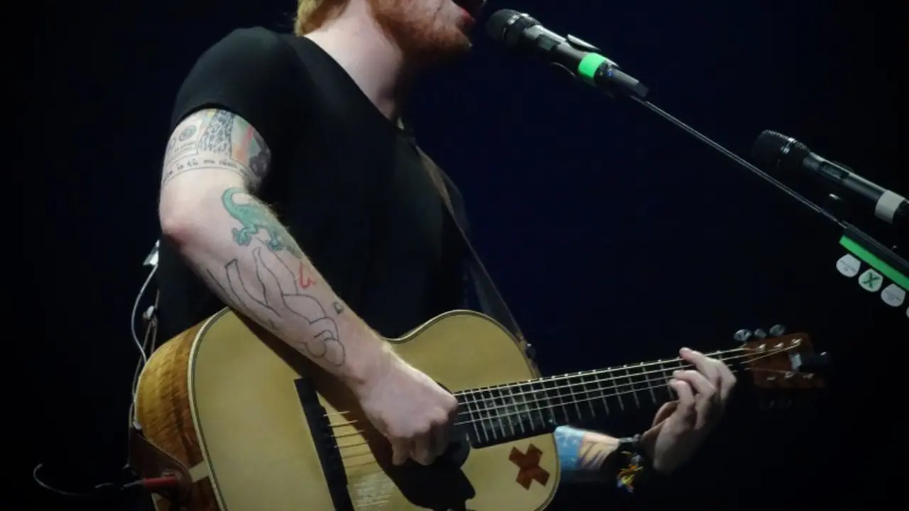 [Bintang] Ed Sheeran