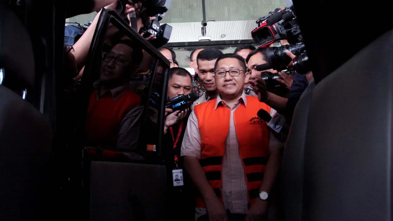  [FOTO] Anas Urbaningrum Diperiksa Mendadak