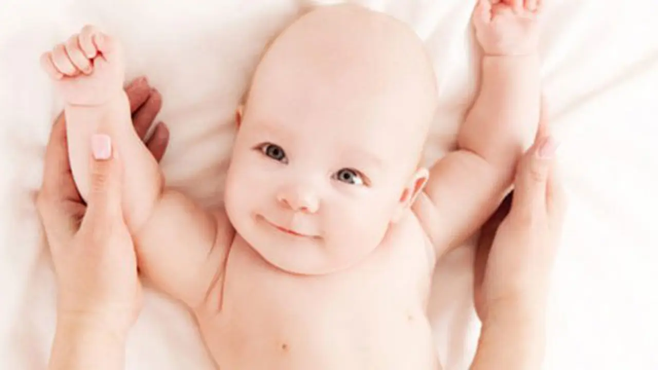 Kadang rambut si kecil setelah dibotaki susah tumbuh/copyright: thinkstockphotos.com